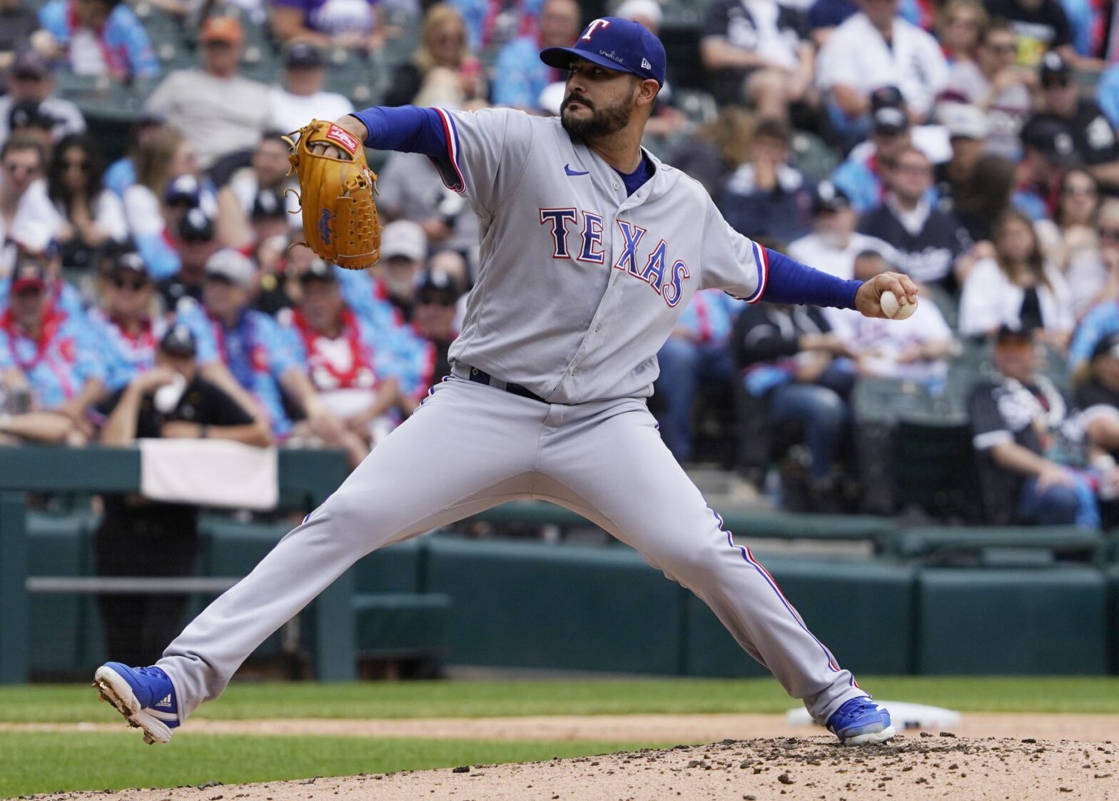 Martin Perez Likely To Remain With Rangers