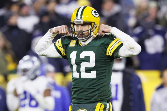 How Much Does the NFL and Oddsmakers Love the Jets Trade for QB Aaron Rodgers