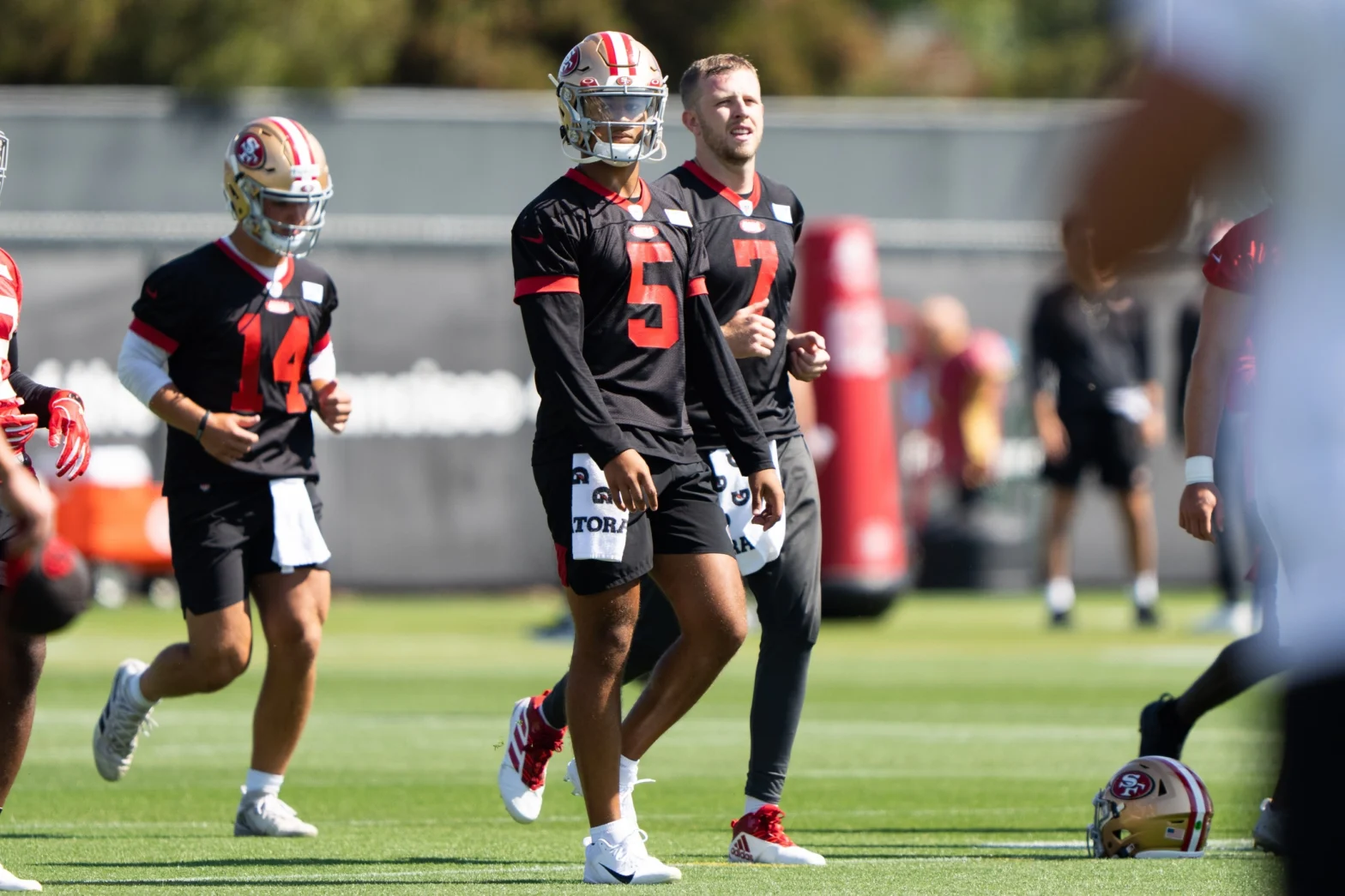 Who will be the 49ers' Week 1 quarterback?
